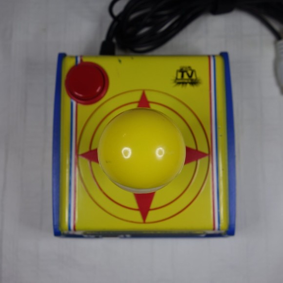 Super Pac-Man Jakks Pacific Namco 2006 Plug N' Play TV Game w/ 4 Games - WORKS - Picture 8 of 11